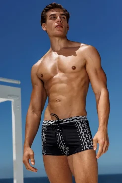 Outlet Ares Square Cut Square Cuts | Men's Summer